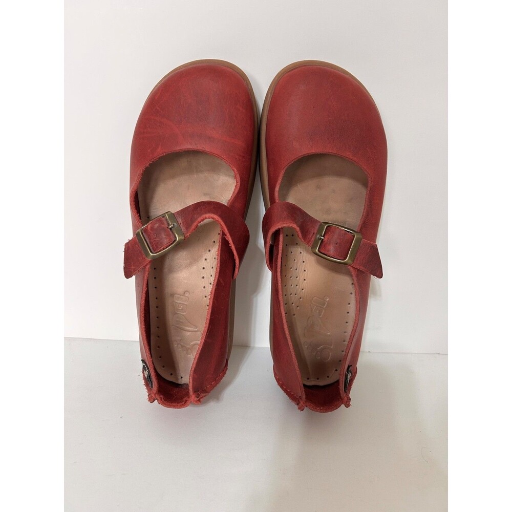 Yogi Womens size 7 Shoes Sharpe Leather Scarlet Red Mary Janes - Picture 11 of 13